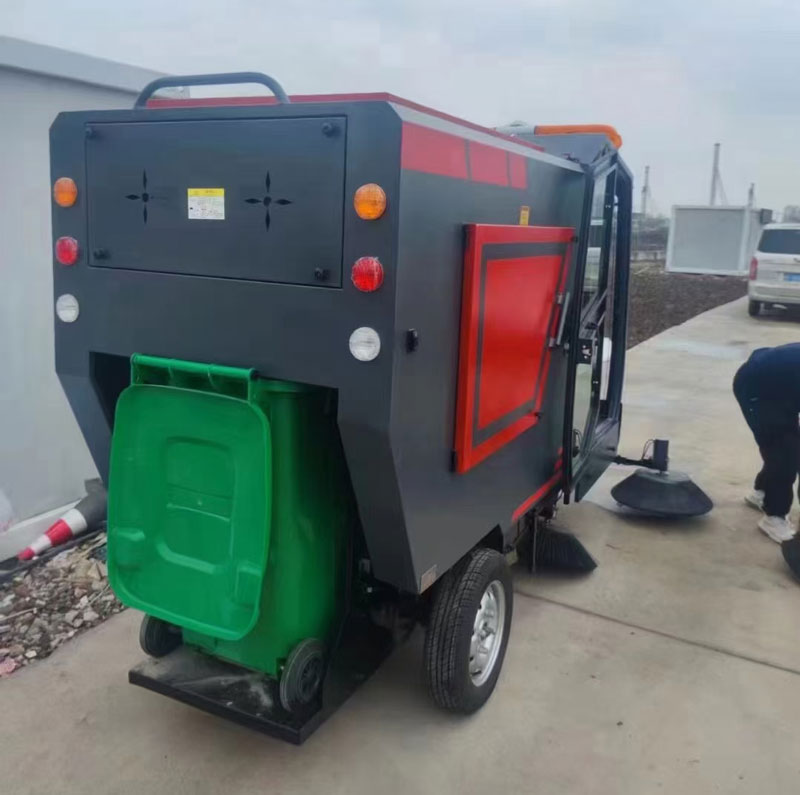 小型掃地車(chē)吸塵車(chē)廠(chǎng)家如何選擇產(chǎn)品 小型掃地車(chē)吸塵車(chē)廠(chǎng)家如何選擇產(chǎn)品